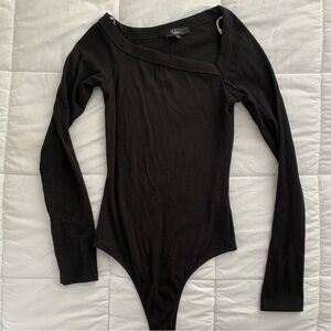 Lulu's Black Fitted Bodysuit Top